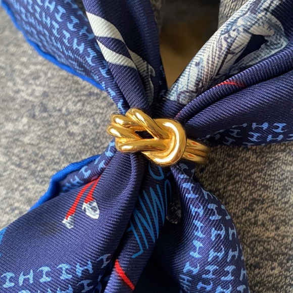 Hermes Accessories - Hermès Gold Knot Scarf Ring Excellent Condition